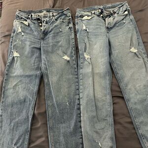 Old Navy jeans EXTRA HIGH RISE
SKY-HI STRAIGHT
SECRET-SMOOTH POCKETS size 6